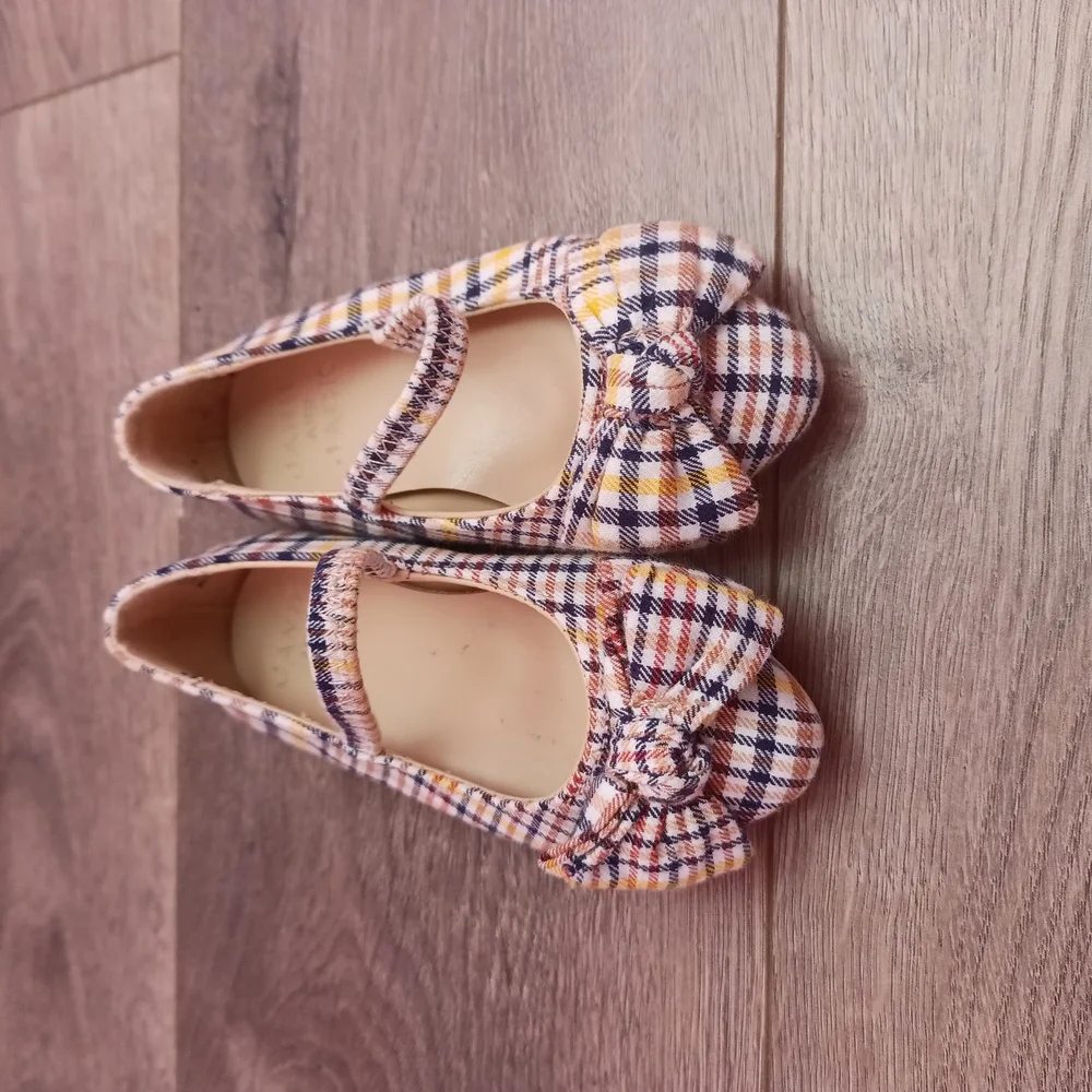 Janie and Jack Plaid Baby Shoes with Bow Accent